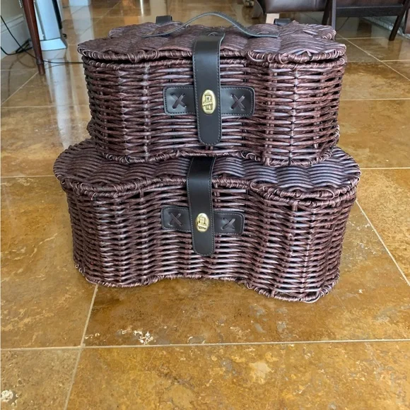 Both Brown Wicker Pet Dog Bone Baskets dog or cat supply storage bins - Picture 2 of 16